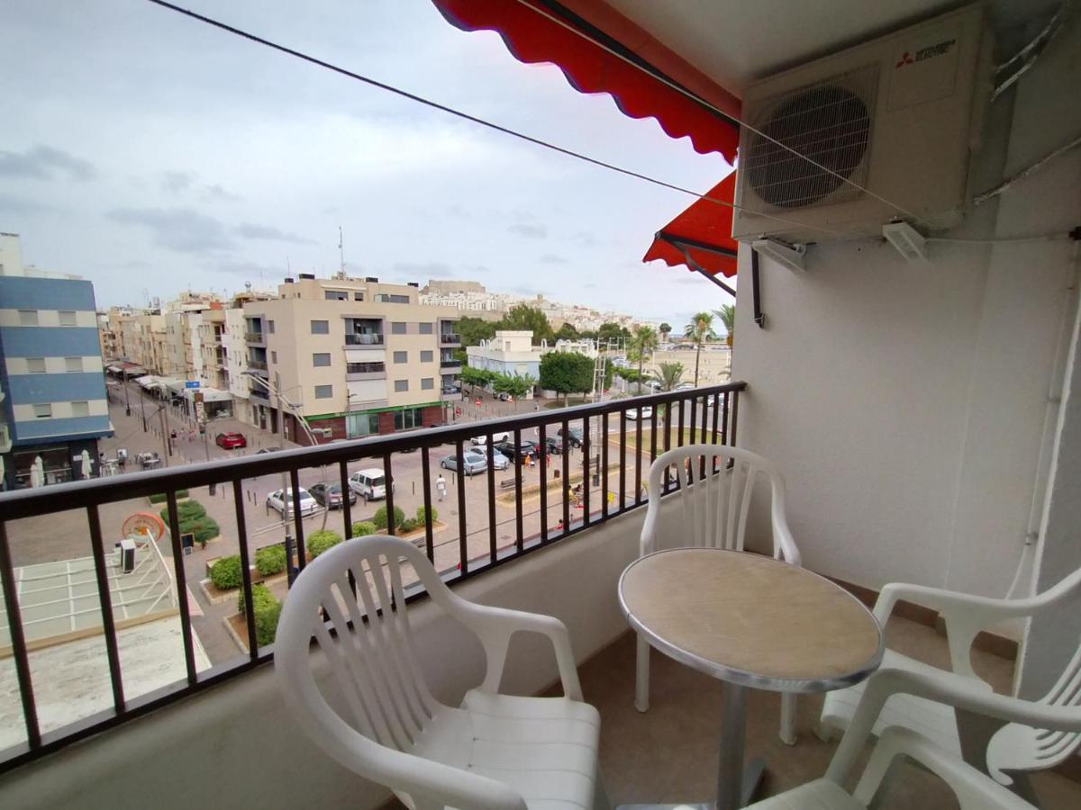 Apartamento Con Aire Acondicionado De Tres Dormitorios En El Centro Y Junto A La Playa Peniscola Exterior photo
